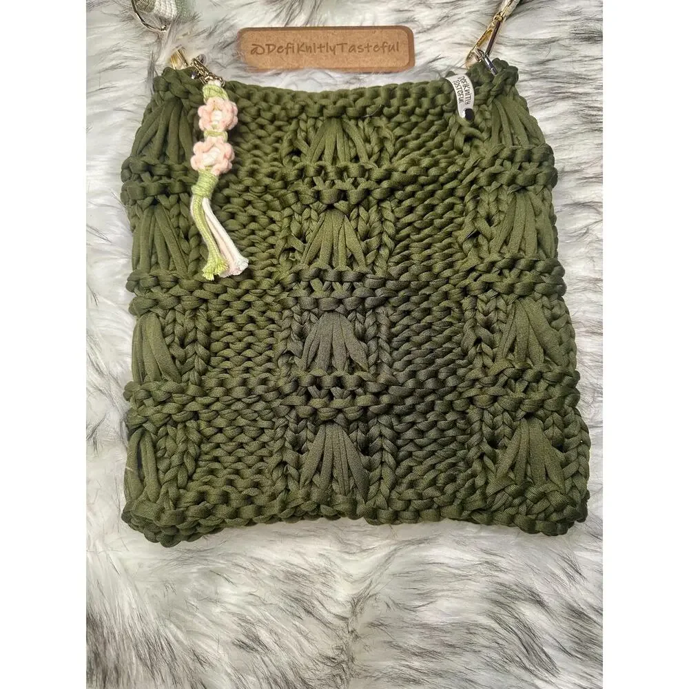 Hand Knit Olive T-Shirt Yarn Crossbody Bag: Guitar Strap Purse